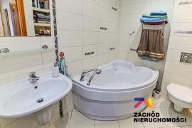 Mieszkanie w niskim bloku Zawadzkiego Zośki